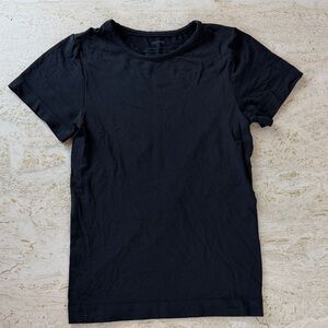 SKIMS Soft Smoothing Seamless T-shirt onyx women’s size small